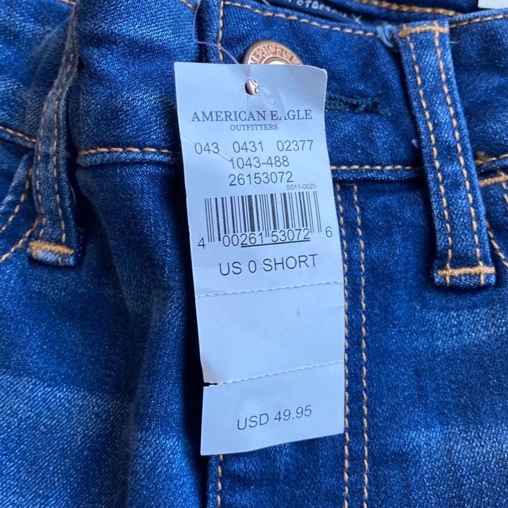 American Eagle. Super stretch X. Size 0 short